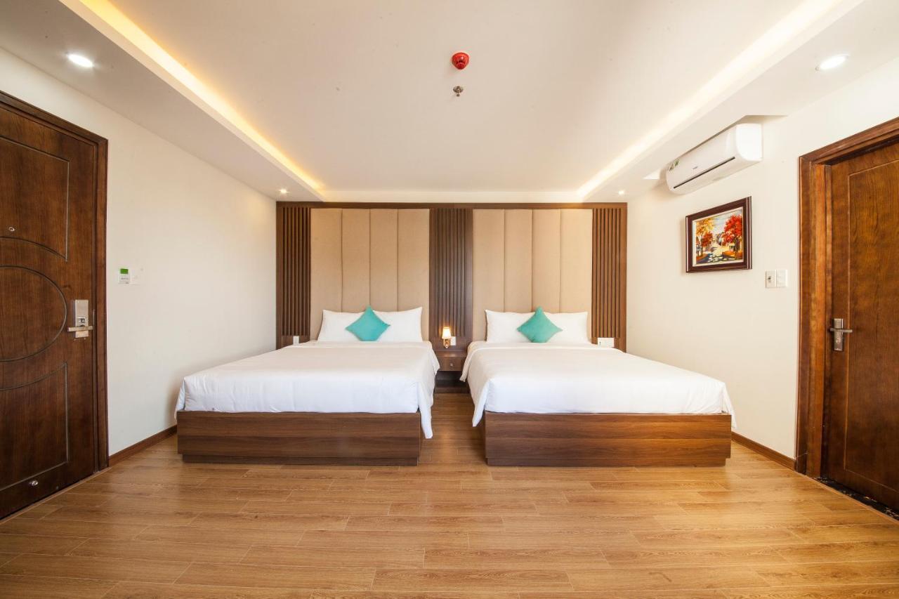 Pariat River Front Hotel Da Nang Exteriör bild