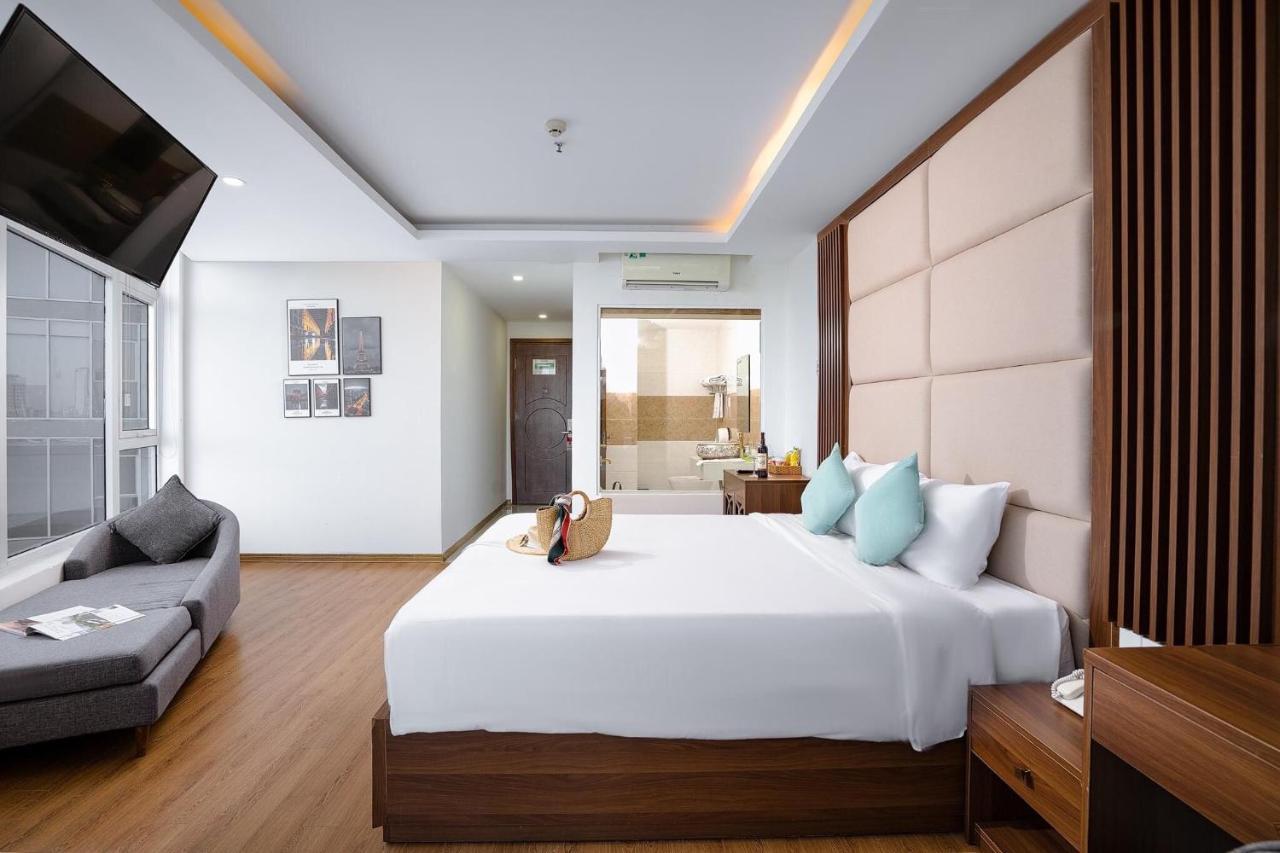 Pariat River Front Hotel Da Nang Exteriör bild